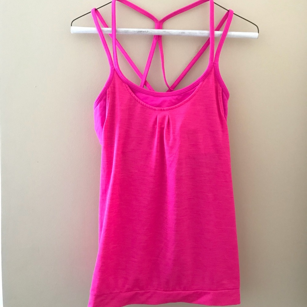 Athleta Top w Sports Bra